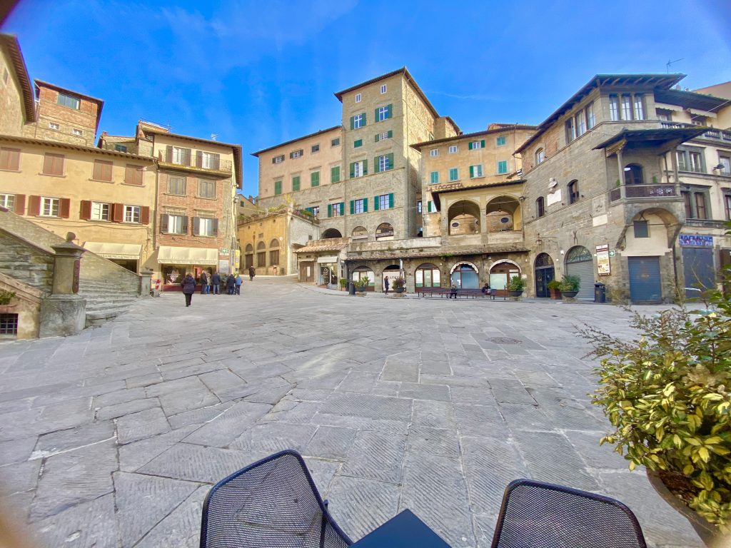 Cortona first visit — Piazza della Repubblica, the heart of Cortona's historic centre