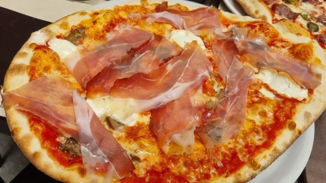Beerbone — Burgers & Pizza, Cortona